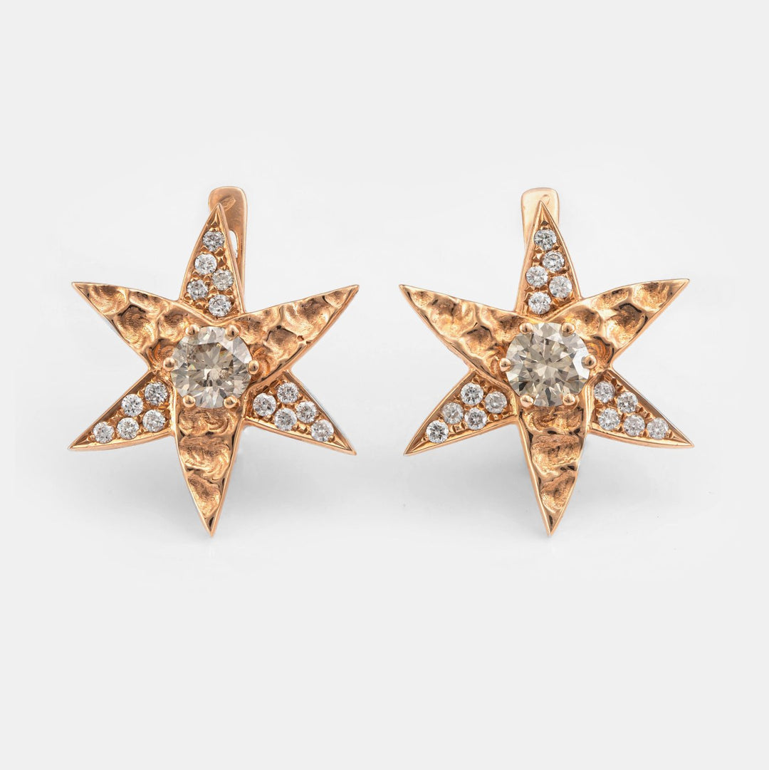 LIGHT BROWN center diamonds star flower earrings