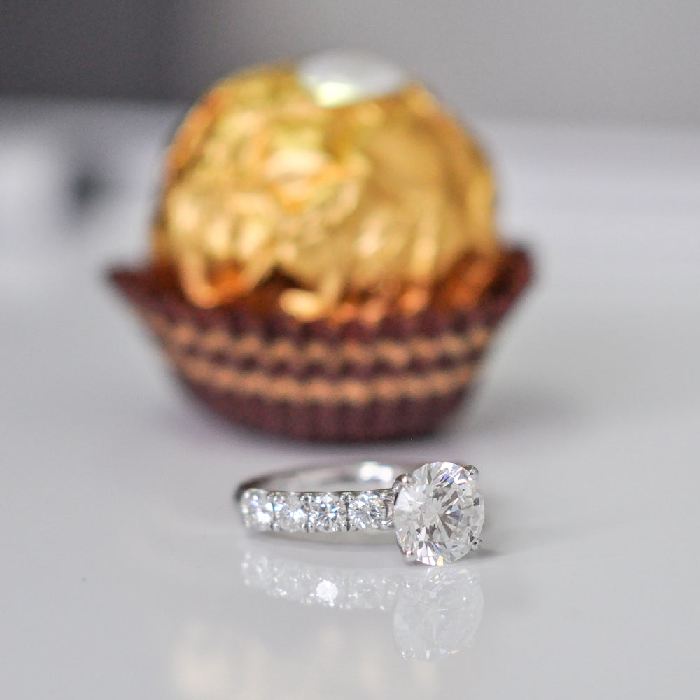 2 carat center diamond & Side stones engagement ring