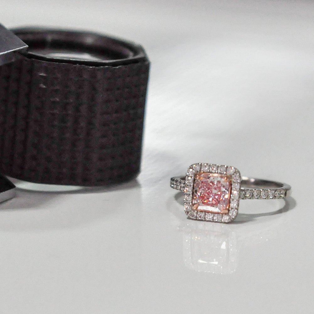 Radiant light PINK DIAMOND & WHITE DIAMONDS HALO ring